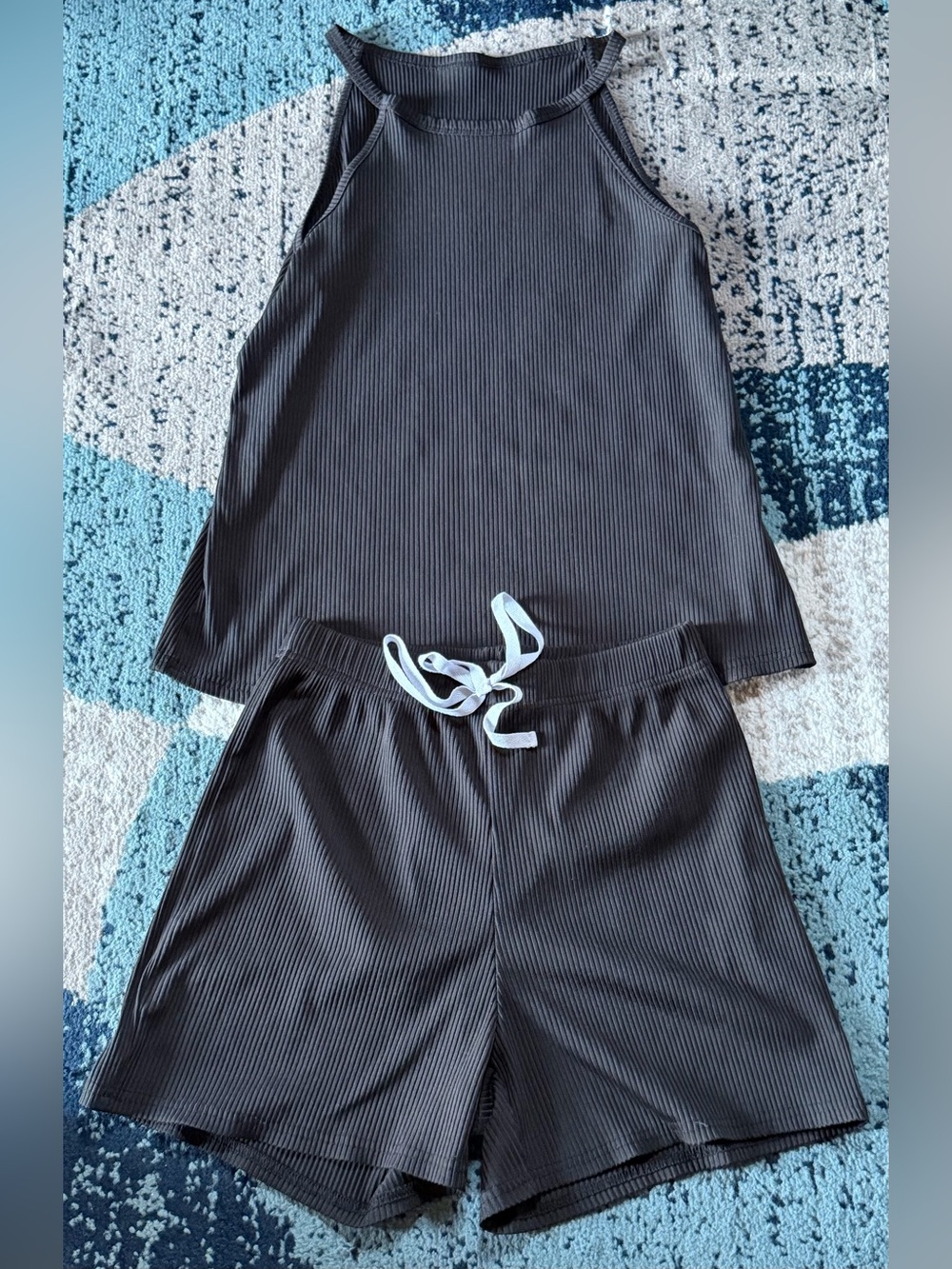 Women’s black ribbed 2 piece lounge set